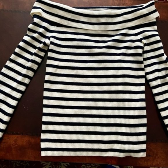Club Monaco Off-the-shoulder Merino Wool Sweater - Striped - Picture 2 of 4